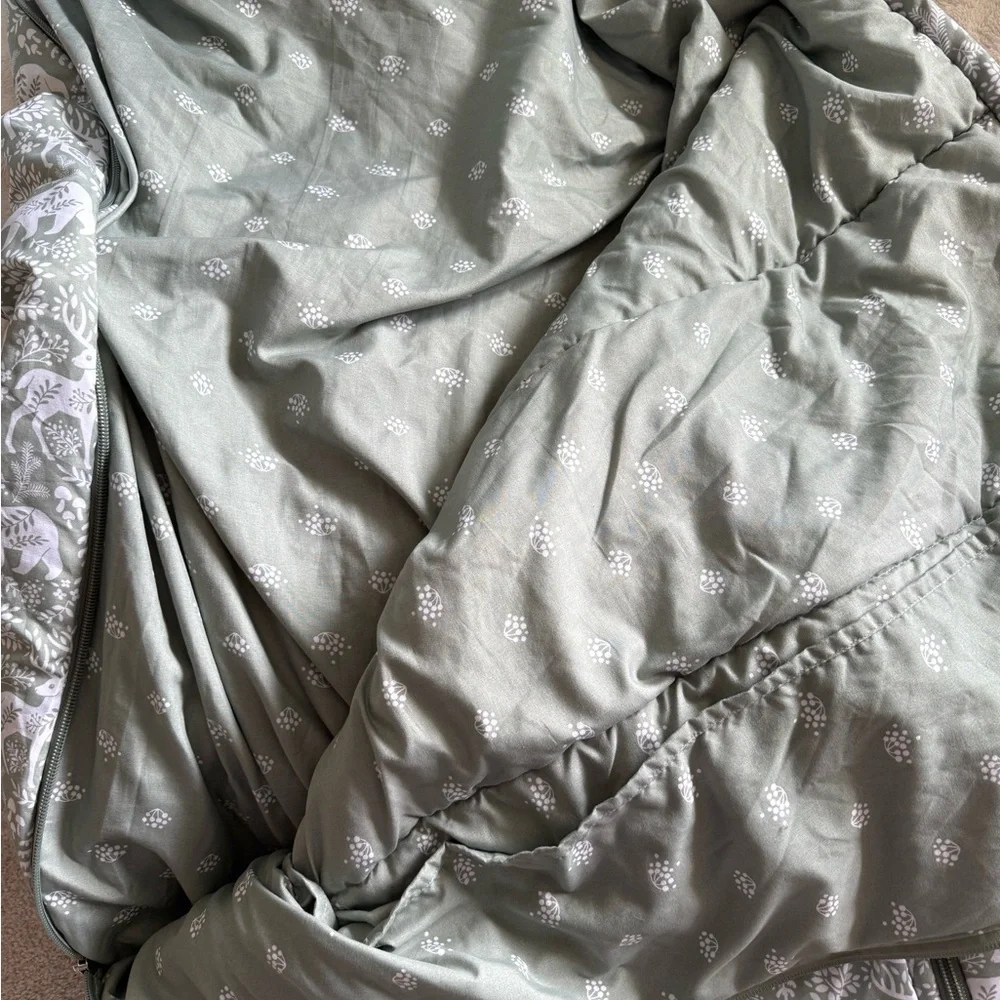 Beddy’s Zipper Bedding for Toddlers Into the Woods
